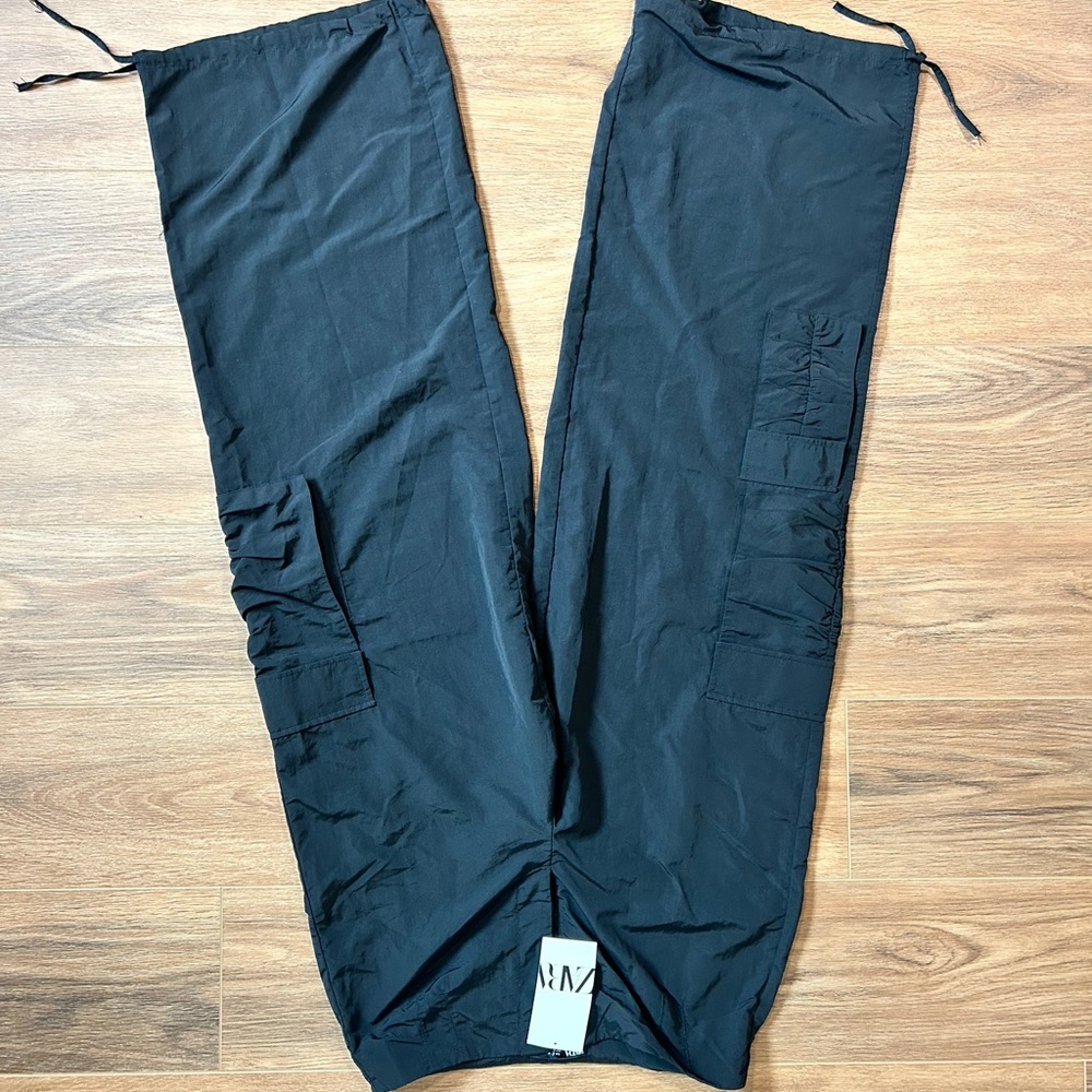 Zara Black Cargo Pants Straight Leg Lightweight